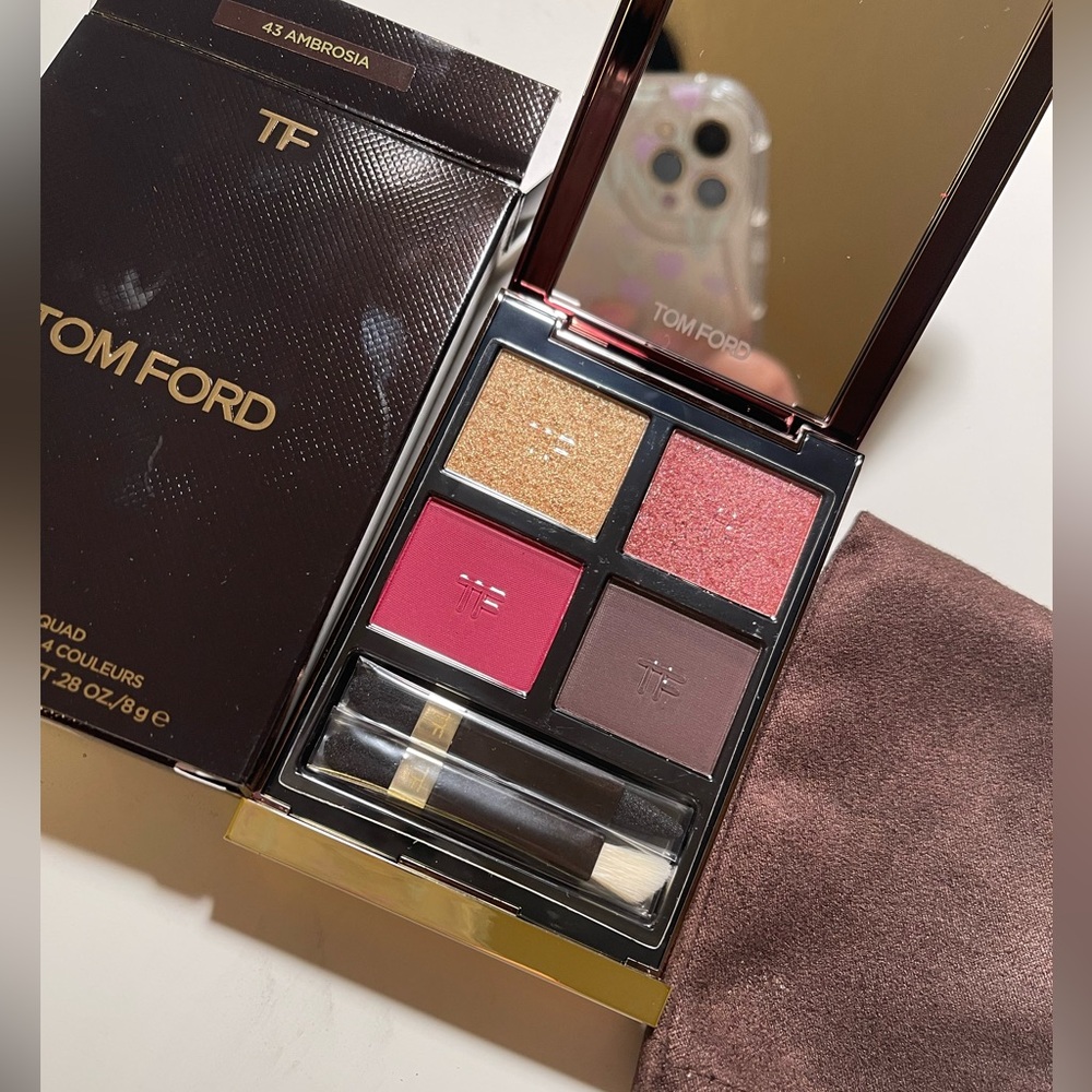 Tom ford eyeshadow in the shade Ambrosia